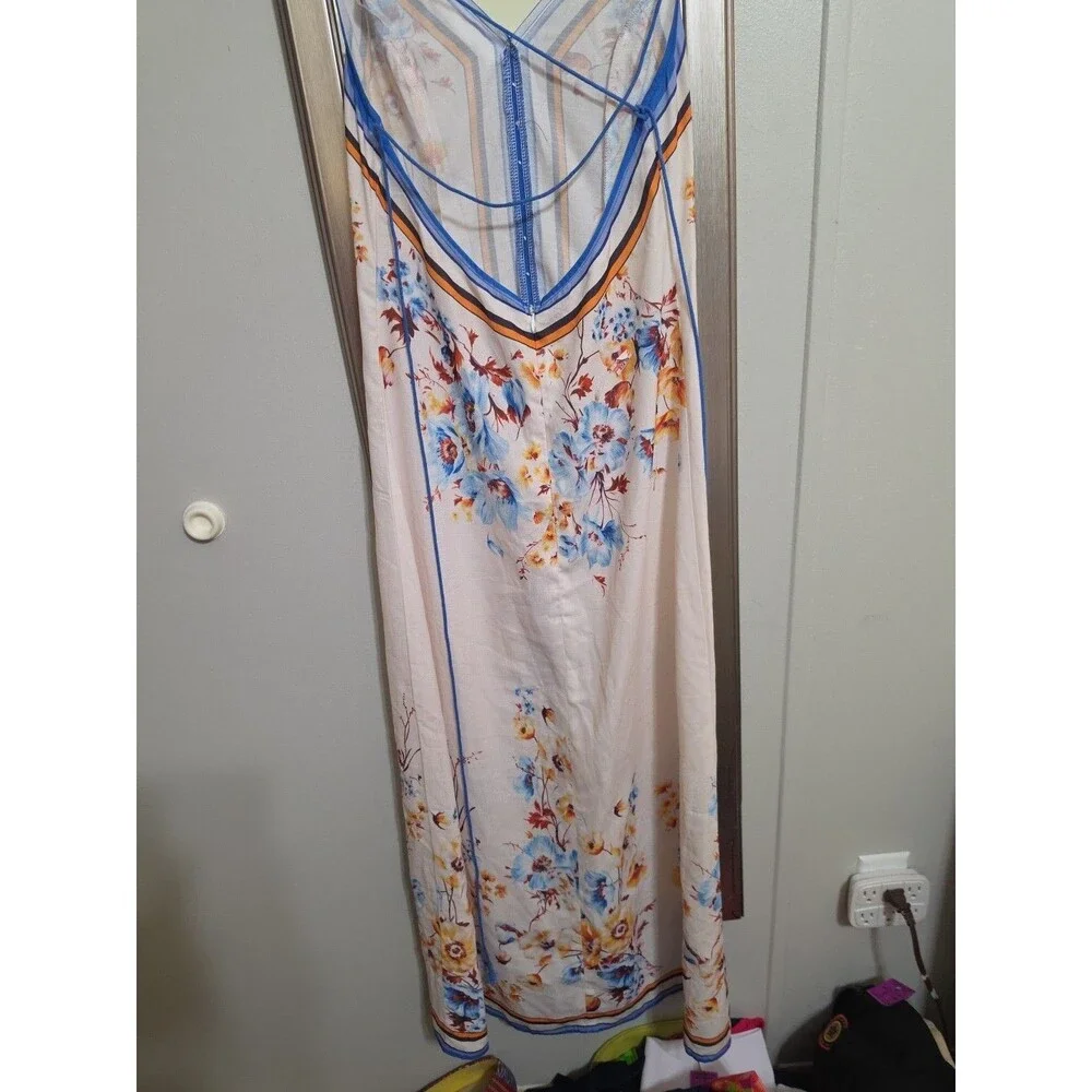 Commense Floral Button-Front V-Neck Maxi Dress – Sleeveless with Contrast Trim – - Picture 4 of 8
